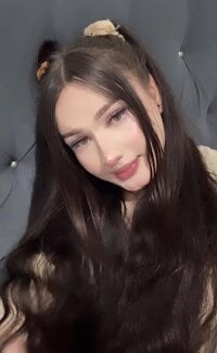 Модель Miley_Baker