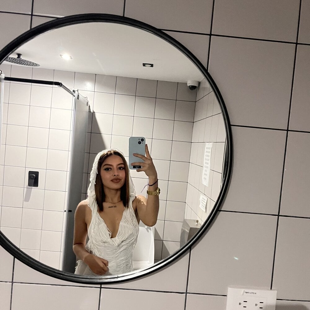 ArianaSilva_