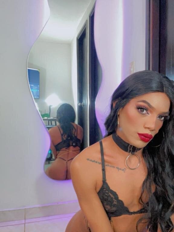 Nicolle_alexandra Profile Image