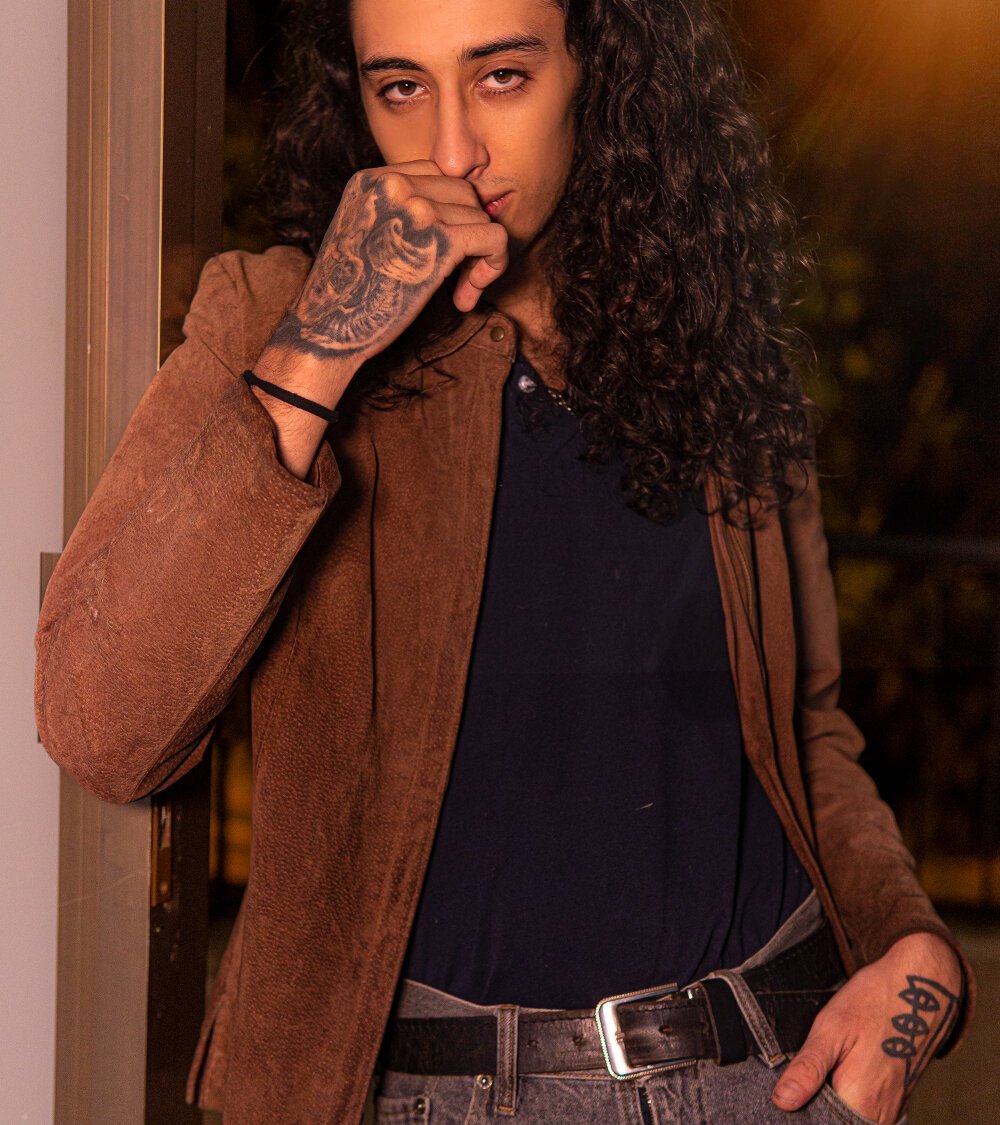 lou_04 profile