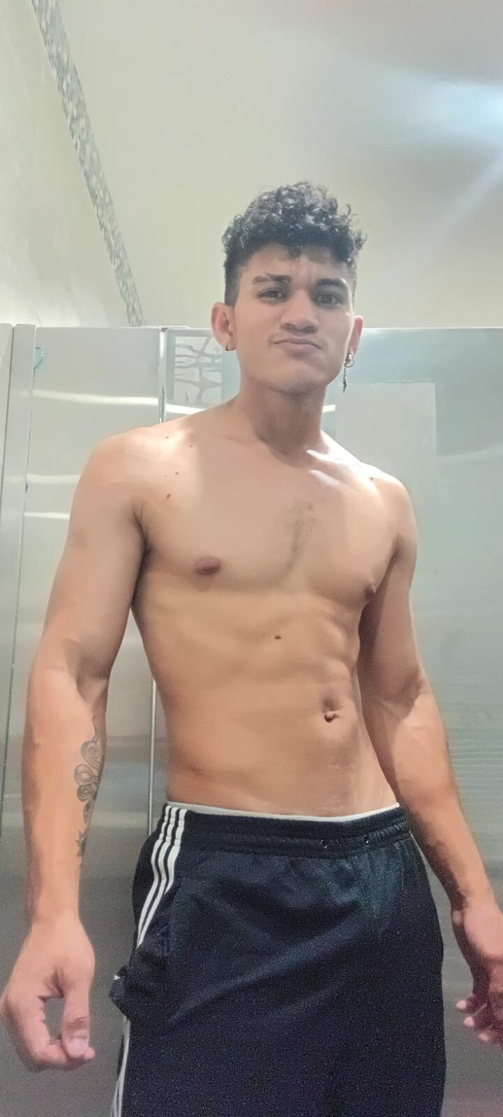 liam_submissive