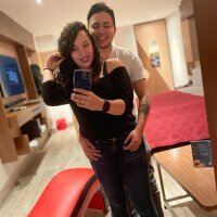 Emily_colombianCouple's Offline XXX Chat