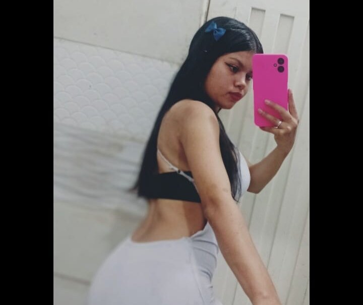 pornos.live vaanelopee livesex profile in granny cams