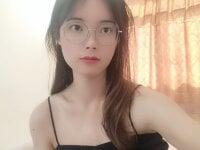 yuyu213erbabe's webcam live show