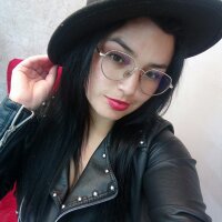 TANNIA_SLAVE's Offline XXX Chat