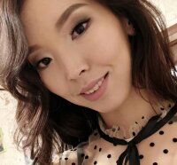 laura_kenzie's Offline Chat Room