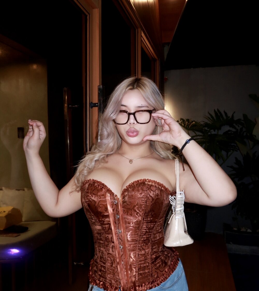 sushipinayts from stripchat