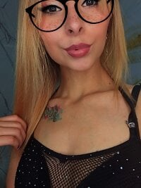 Evelyn_blaze69's webcam live show