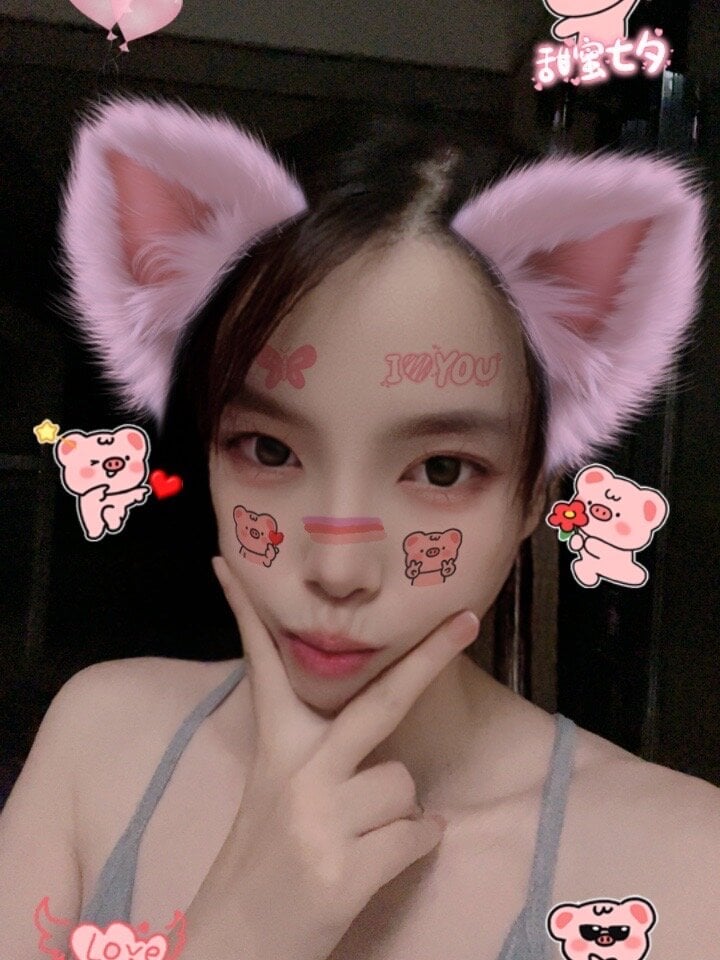 stripchat 001cherry Live Webcam Featured On sexcam-girls.com