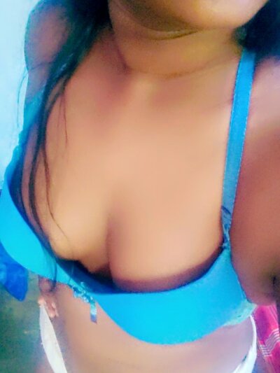 Nishisha69 💭 online sex webcam