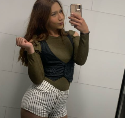 evy_luxx_v from stripchat