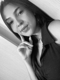 Alahia_lee_aws's webcam live show