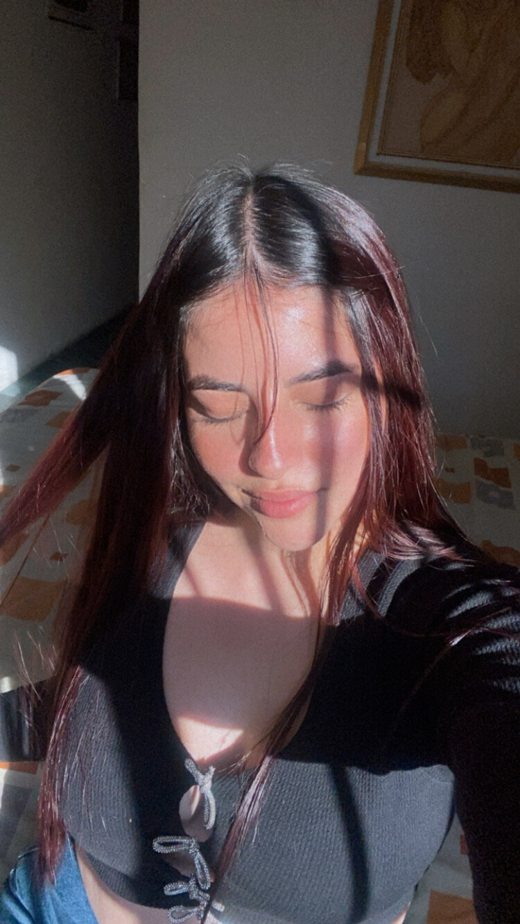 Linda_Red