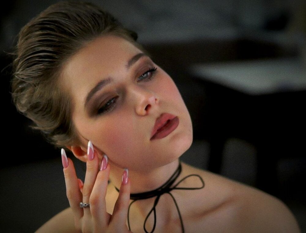 dorcasmuraski from stripchat