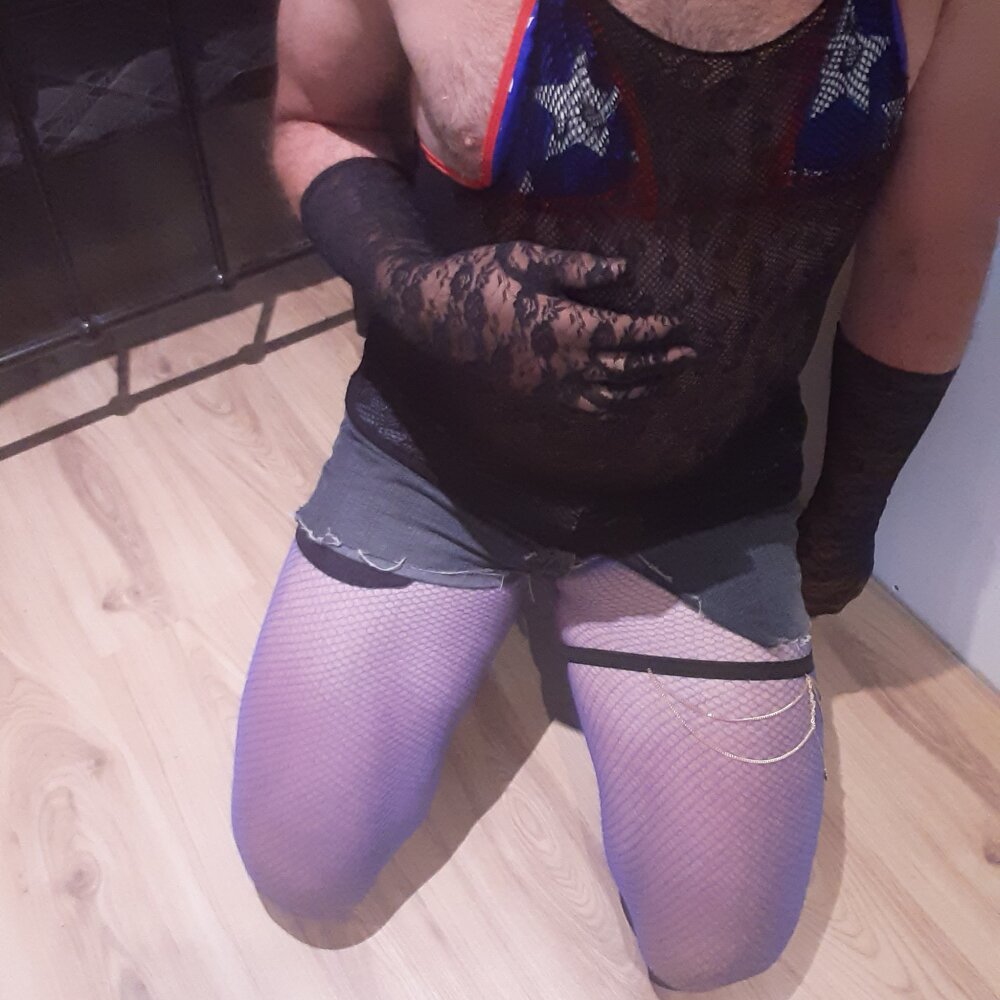 congelo195's Offline XXX Chat