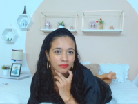 thamara_rousse_'s Offline XXX Chat
