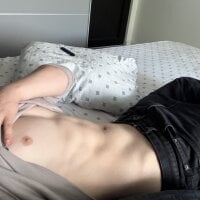 robyn212 - Live Cam