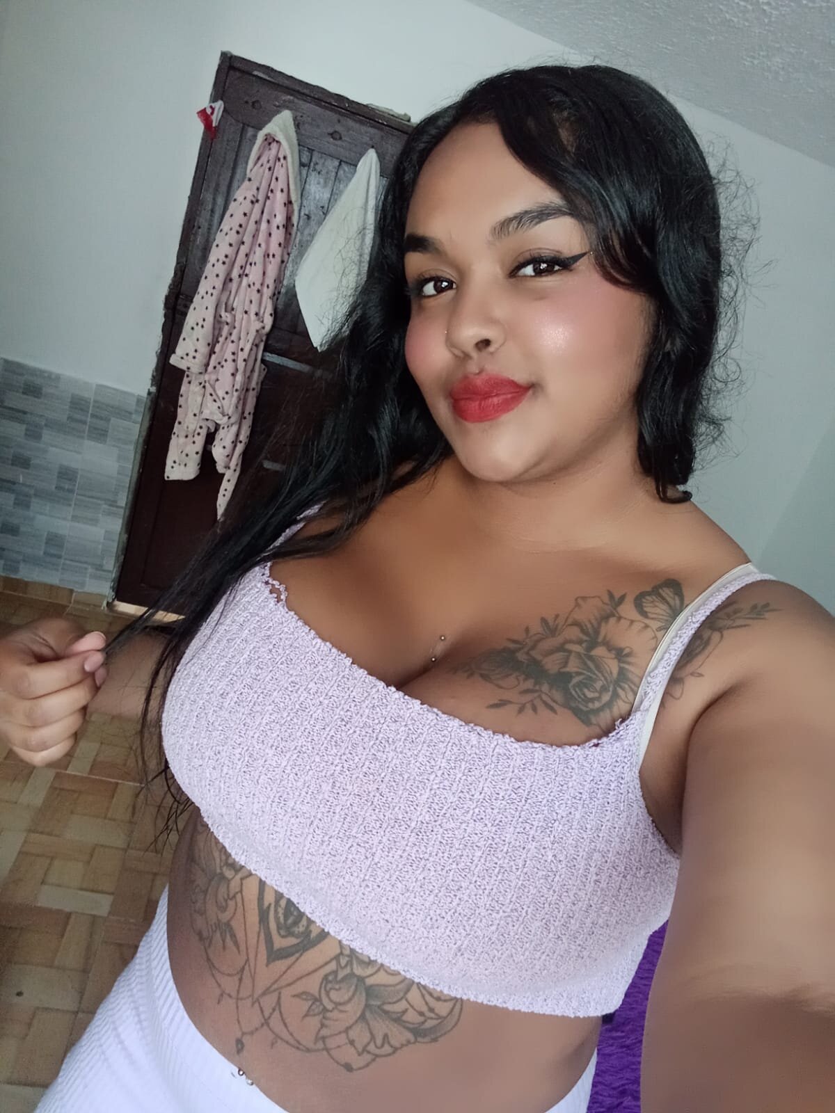 Tanisjhonsxs