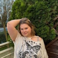BriannaFlirty's webcam live show