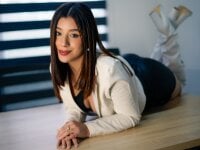 emily_arias's webcam live show