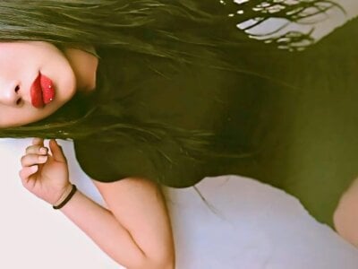 nahiomi_ from stripchat