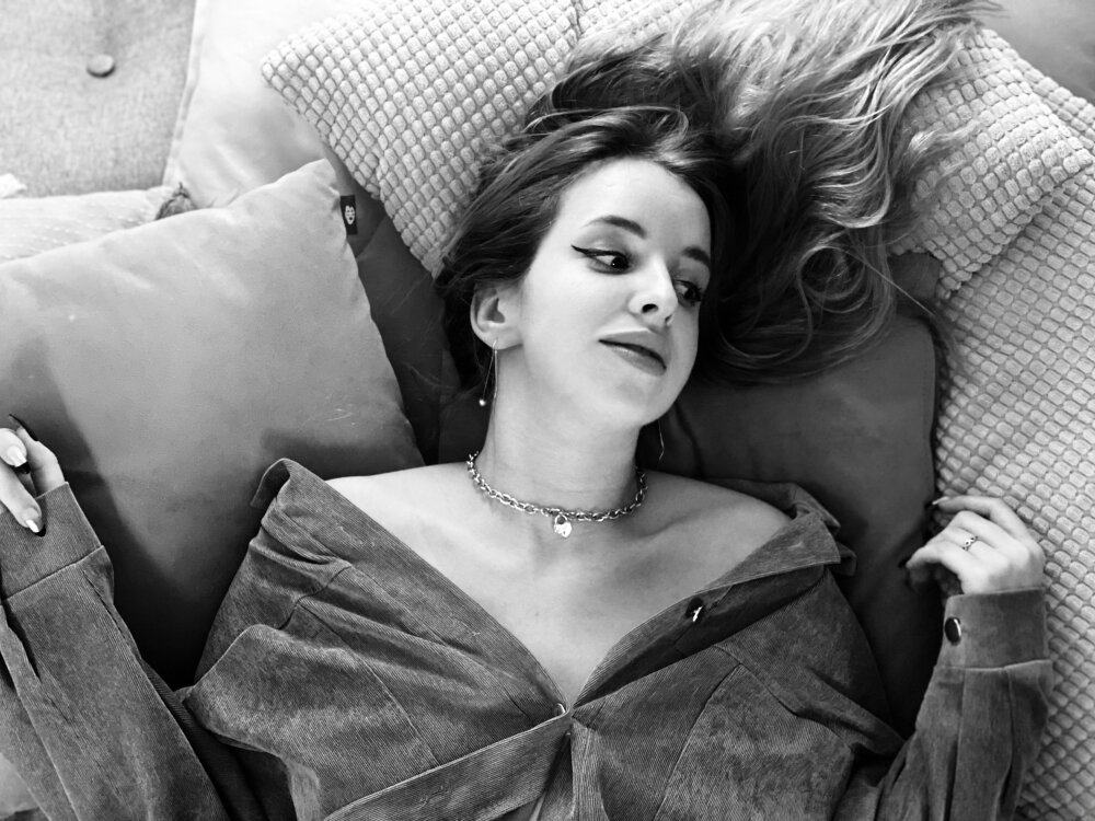 Hi_Violet_ 👤 online sex stream
