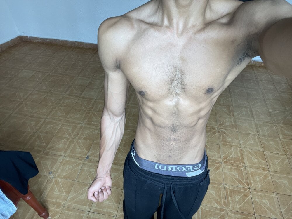 sexyquerubin from stripchat