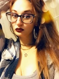 ChingonaBarber's Offline Chat Room