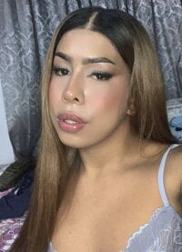 Model isabelladoll19