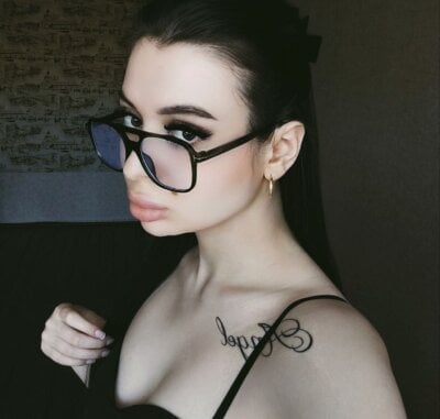 MeggyDolly