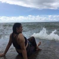 fuck_my_hairypussy69's Offline Chat Room
