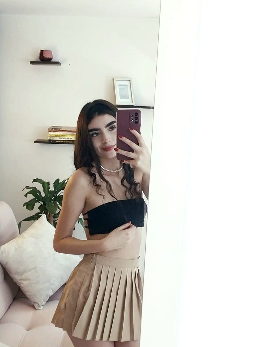 laura_Bonita profile