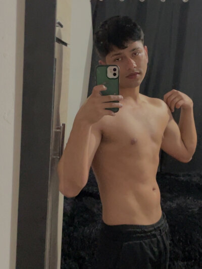 tristan_212 from stripchat