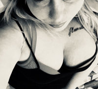 lululollipop6969's Offline XXX Chat