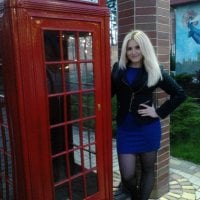 SuperGirlSue's Offline Chat Room