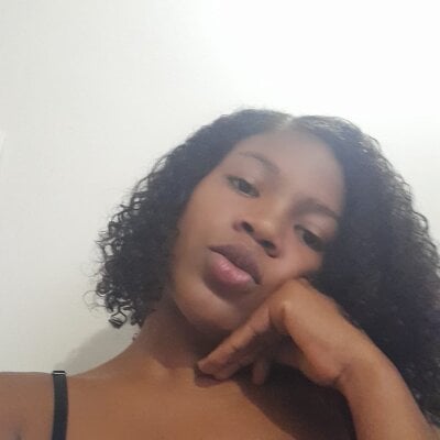 genesis_moretz - cheapest privates ebony