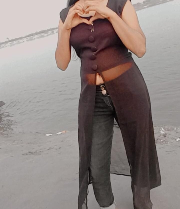 EeshaG profile