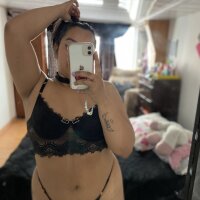 XXX_zoe10's Offline XXX Chat
