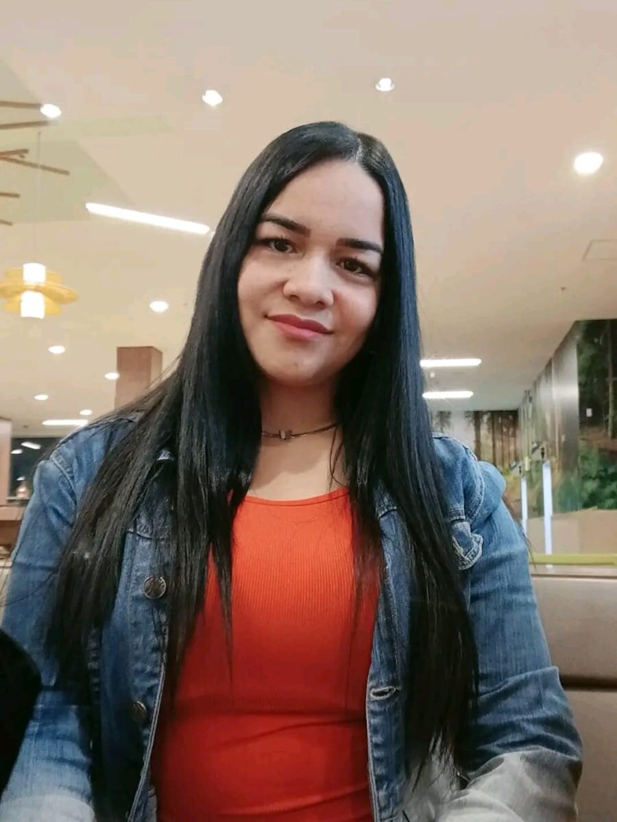 stripchat neli_rose webcam profile pic via onaircams.com