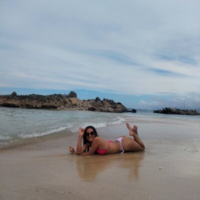 _mia_queen2 from stripchat