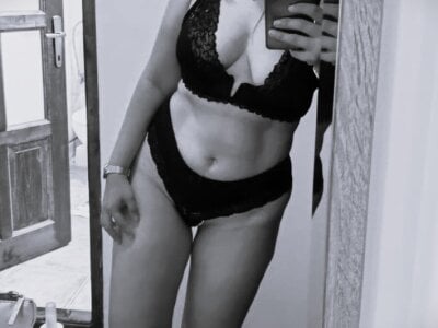 LunaSings Female Middlepricedprivateswhite Live Cam Sex