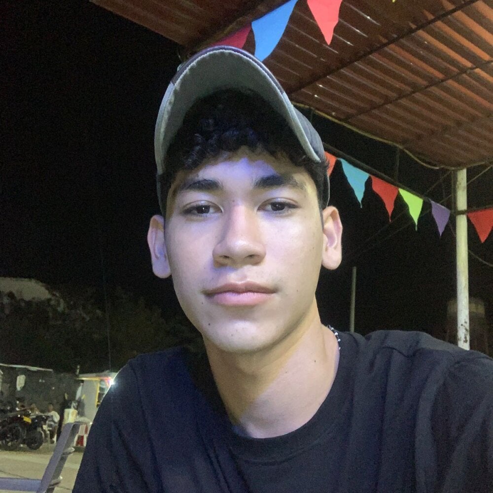 leo_teen profile