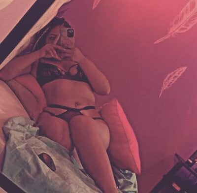 Serena_Rose_Rs