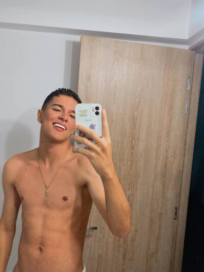 Jeffmontiel_77 - Stripchat Boy 