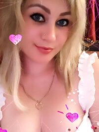 _VirginSweety_'s Offline Chat Room
