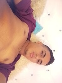 MATEOGUZMAN2's webcam live show