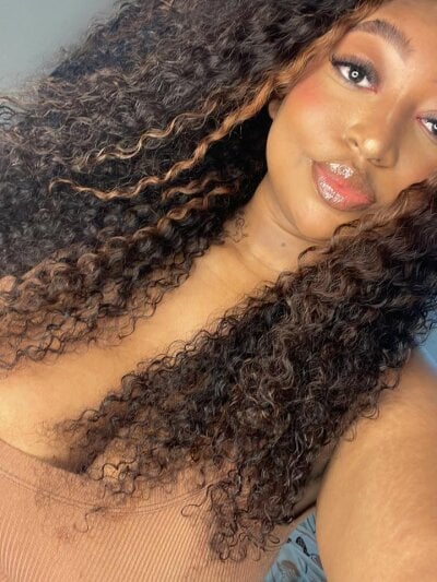 Genesiss23 on StripChat