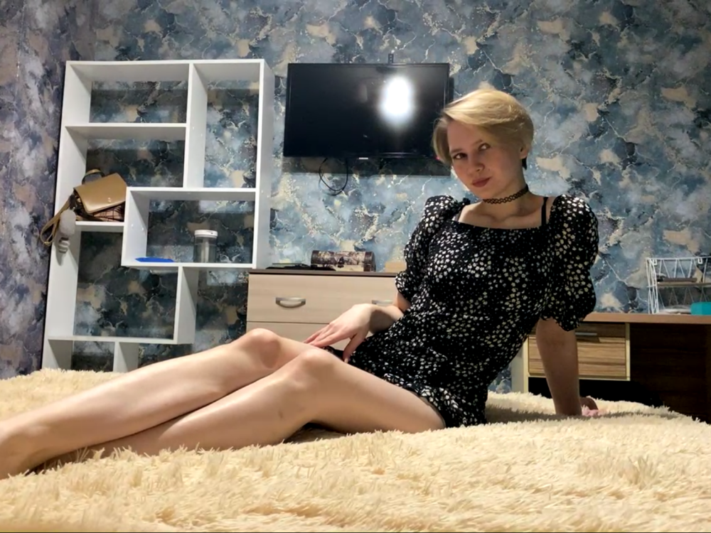 stripchat stephaniehilz webcam profile pic via livesexasiancams.com