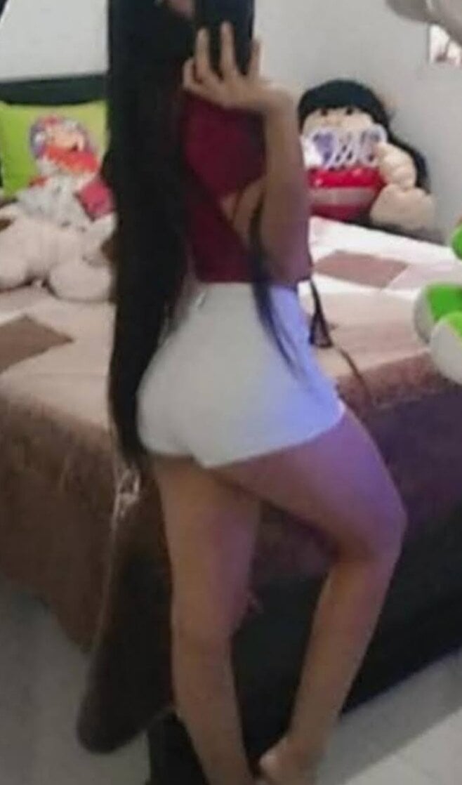 Live sex webcam photo for Rapunzel_1234 #278783571