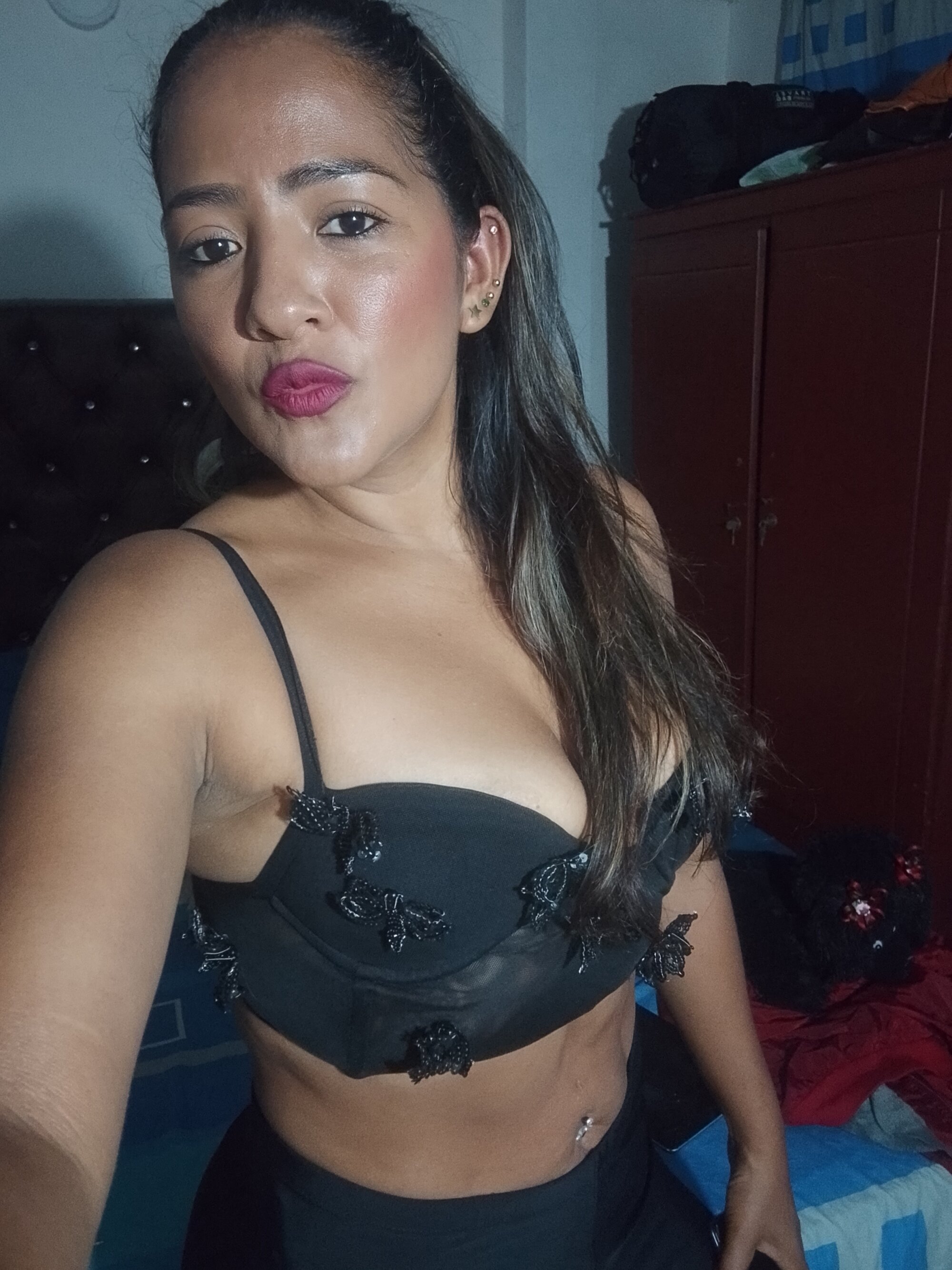 Kayla_Sweettlove